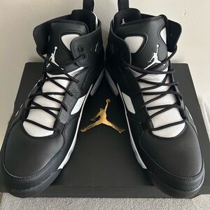 Size 12.5 Air Jordan Flight Club 91 sneakers